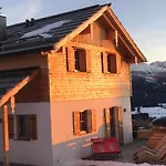 Chaletdorf-fanningberg Apartment