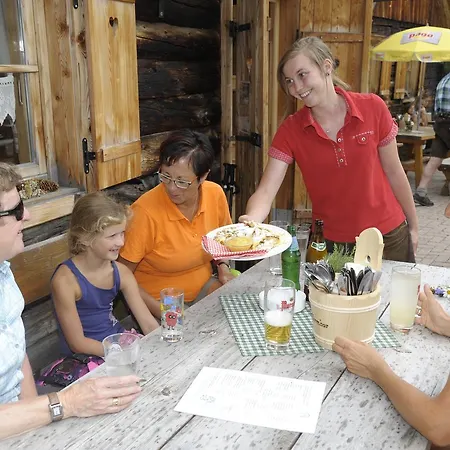 Chaletdorf-fanningberg Weisspriach